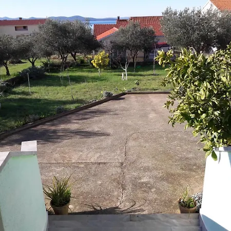 In Kozin Apartman Kožino